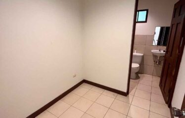 Casa en Residencial Hacienda Los Reyes ideal para quienes buscan privacidad y exclusividad