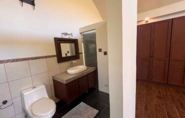 Casa en Residencial Hacienda Los Reyes ideal para quienes buscan privacidad y exclusividad