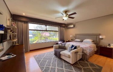 Casa en alquiler dentro del exclusivo residencial Hacienda Los Reyes