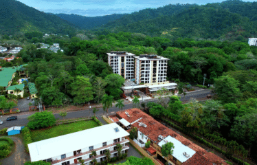 Invierte en la Playa: Condominios Nuevos en Jacó con Flujo Positivo Mensual