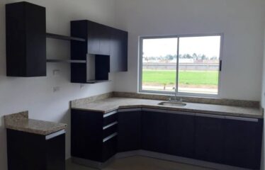 Venta de Casa en Condominio Cartago-Cuota 475 mil colones