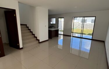 Casa en Condominio en Cartago, listo para estrenar