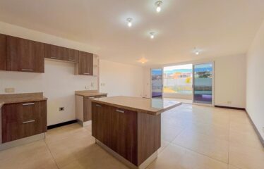 Apartamento con 2 Hectáreas de Bosque en Heredia